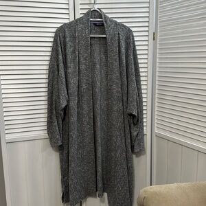 additional plus size Voglo sweater long